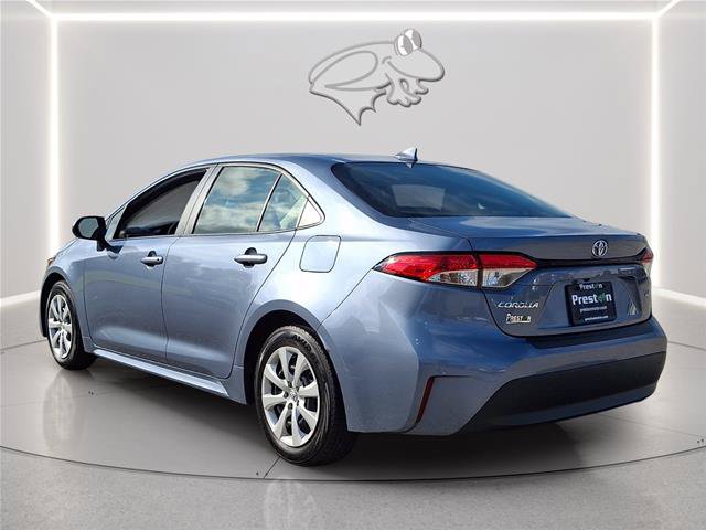 Used 2023 Toyota Corolla LE w/ Carpet Mat Package (TMS) FWD image 3