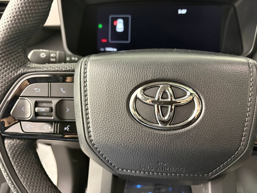 Used 2024 Toyota Sequoia TRD Pro AWD/4WD image 22