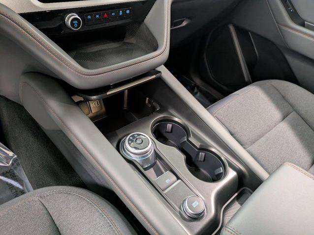 Certified 2025 Ford Explorer Active image 13