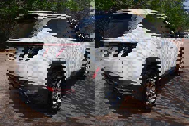 Used 2022 Hyundai Tucson SEL w/ Cargo Package image 4