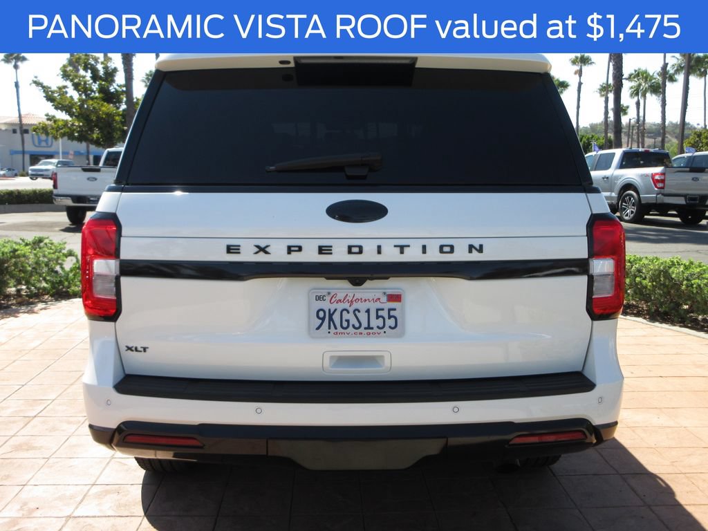 Certified 2024 Ford Expedition XLT RWD image 3