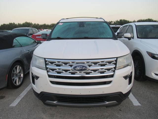 Certified 2018 Ford Explorer XLT w/ Equipment Group 202A AWD/4WD image 2
