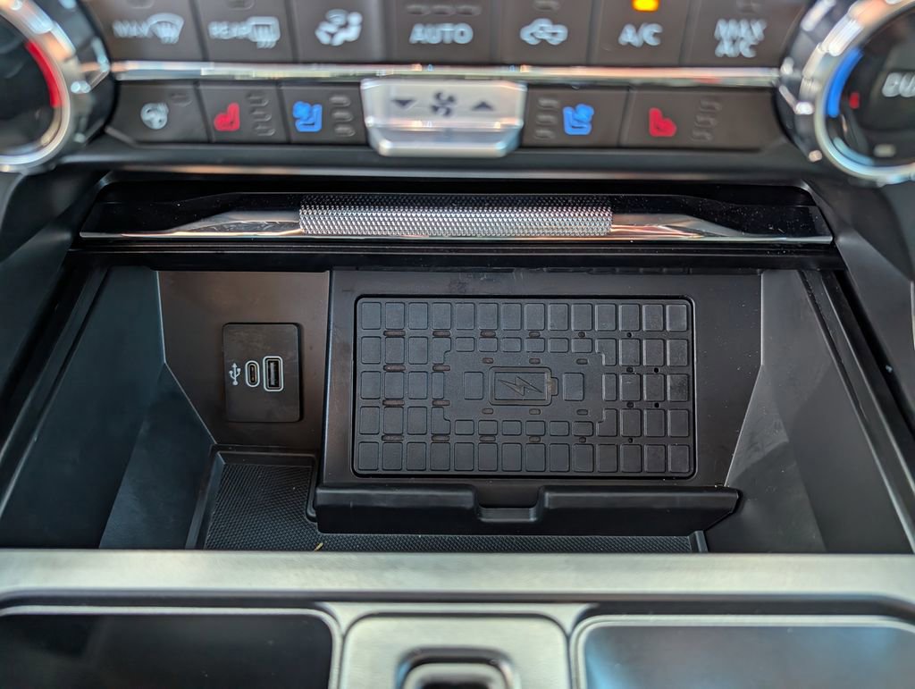 Certified 2025 Ford F150 Lariat w/ Equipment Group 501A Mid image 14