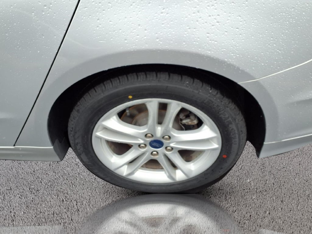 Certified 2018 Ford Fusion S FWD image 29