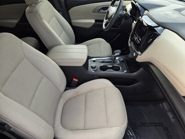 Used 2023 Chevrolet Traverse LS w/ Safety Package FWD image 13