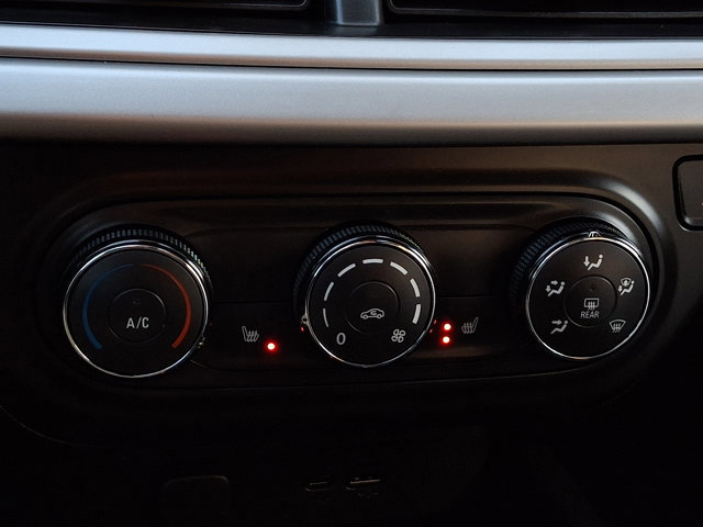 Used 2024 Chevrolet Trax RS w/ Driver Confidence Package image 20