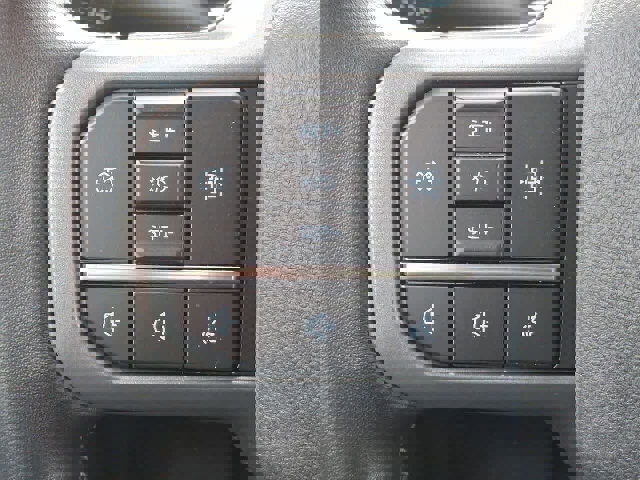 Certified 2022 Ford F150 Lariat w/ FX4 Off-Road Package image 23