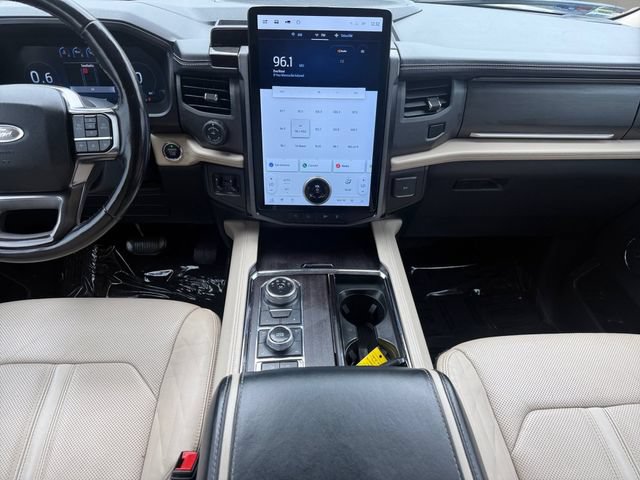 Certified 2022 Ford Expedition Max Platinum AWD/4WD image 4