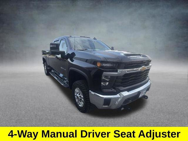 Used 2024 Chevrolet Silverado 2500 LT AWD/4WD image 8