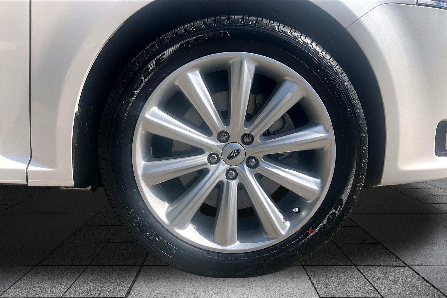 Certified 2019 Ford Flex SEL w/ Equipment Group 202A AWD/4WD image 8