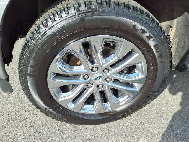 Certified 2025 Ford F150 Platinum w/ FX4 Off-Road Package AWD/4WD image 7