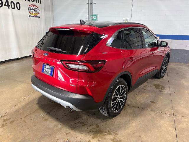 Certified 2024 Ford Escape SE image 5