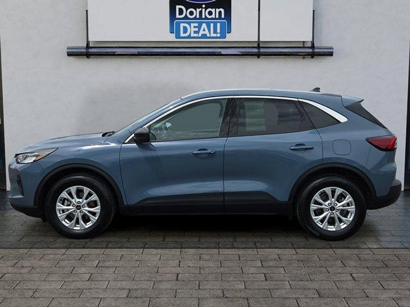 Certified 2023 Ford Escape Active AWD/4WD image 6