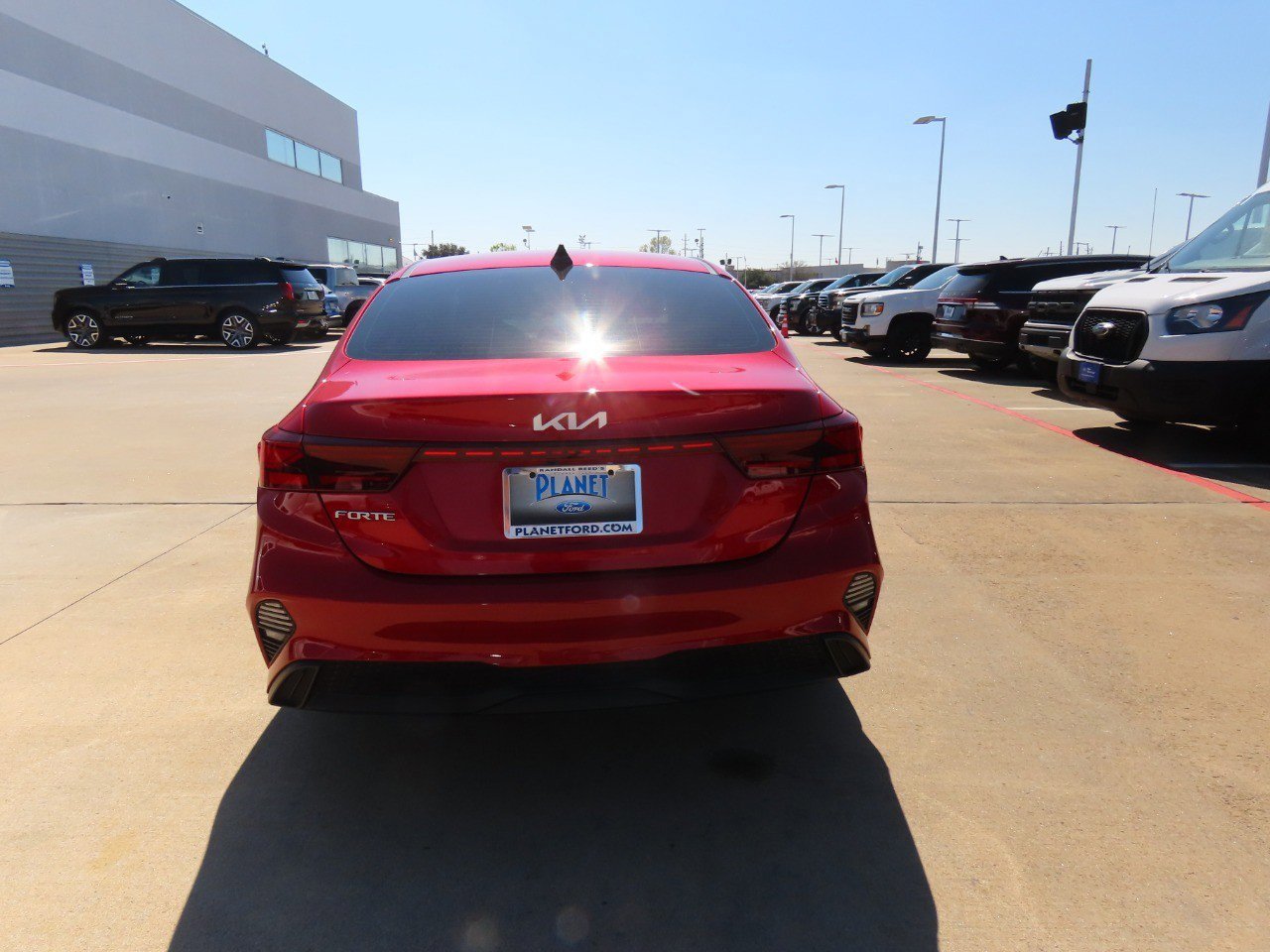 Used 2024 Kia Forte LXS image 4