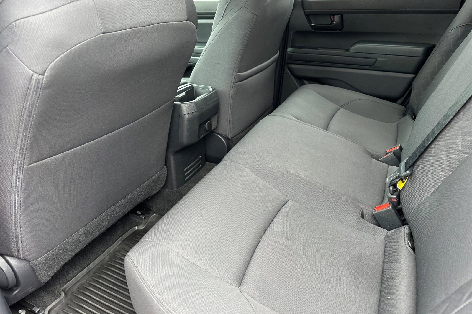 Used 2024 Toyota Tacoma SR5 AWD/4WD image 14