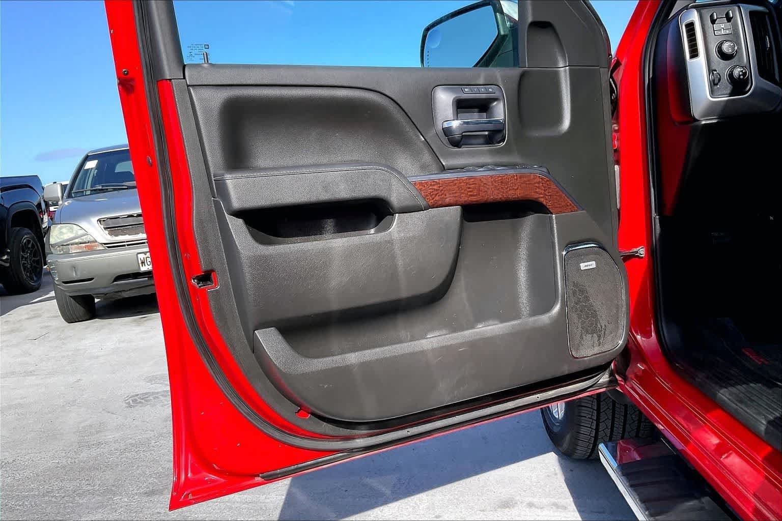 Used 2018 GMC Sierra 1500 SLT w/ SLT Premium Package AWD/4WD image 27
