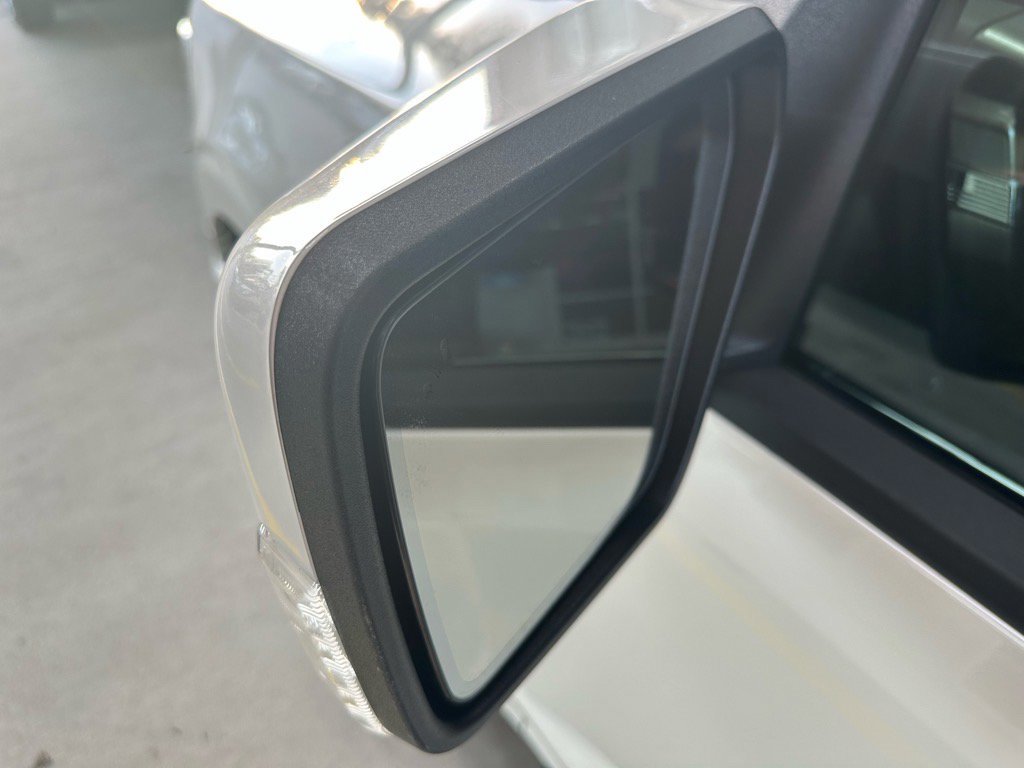 Certified 2023 Ford F150 Lariat w/ Equipment Group 502A High image 19