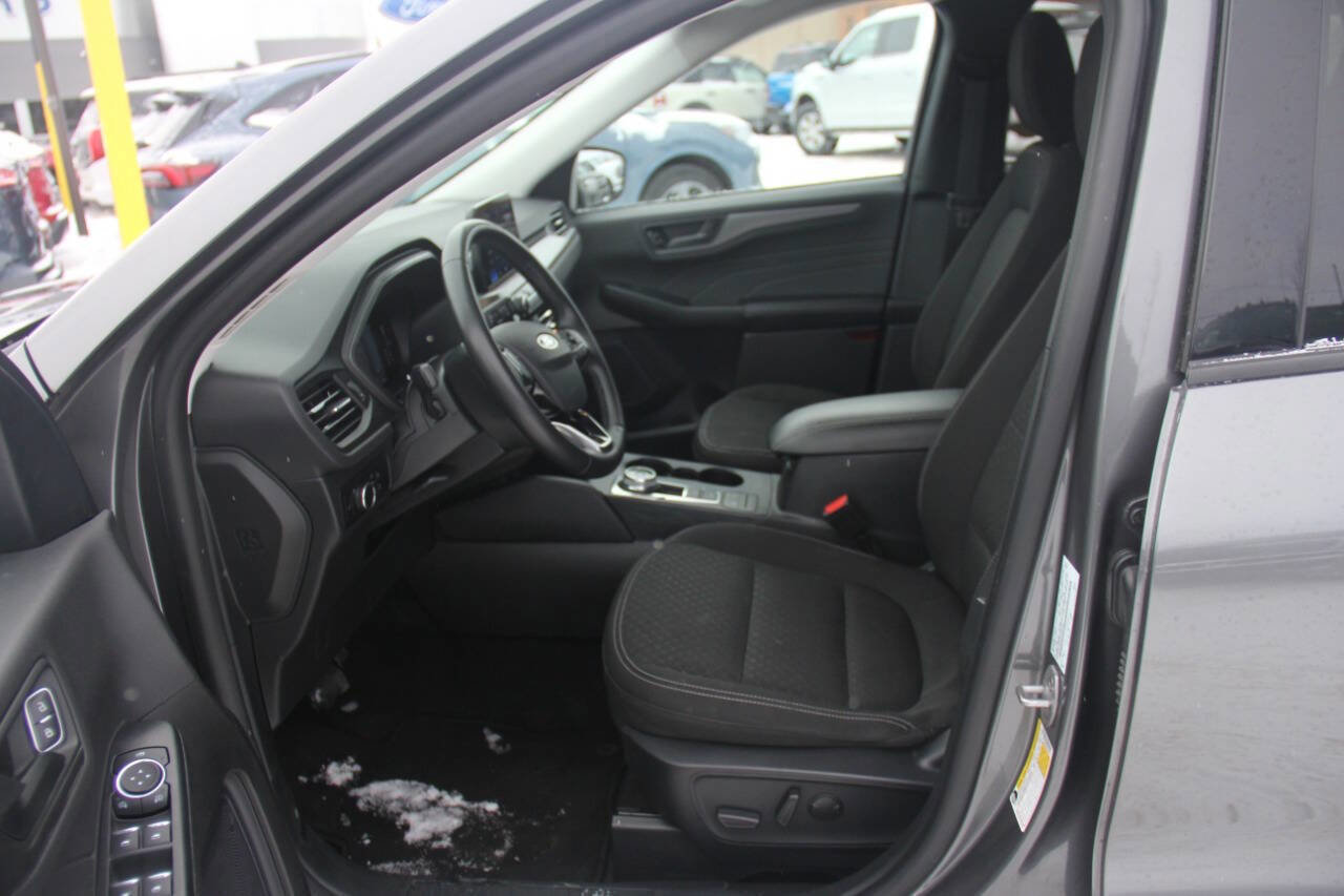Certified 2024 Ford Escape Active image 22