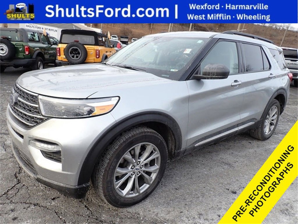 Certified 2023 Ford Explorer XLT w/ Equipment Group 202A