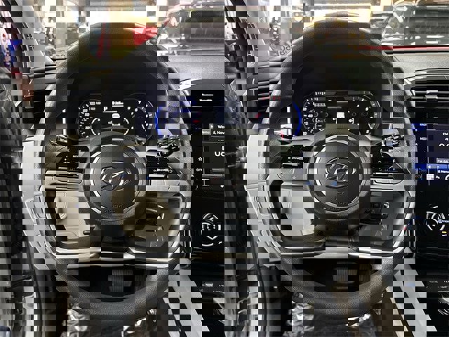 Used 2024 Hyundai Tucson SE image 5