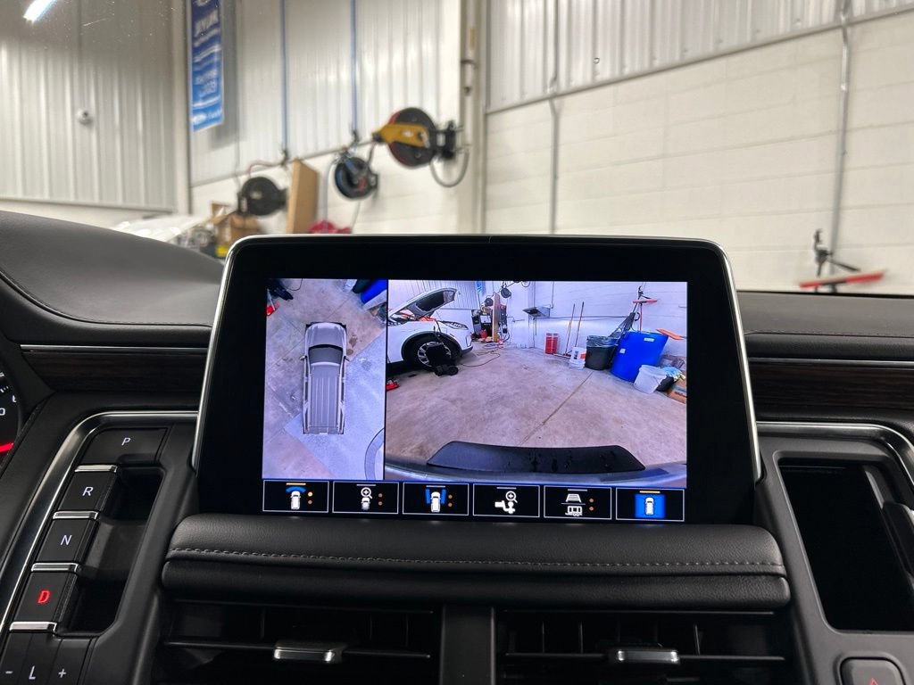 Used 2021 Chevrolet Tahoe High Country AWD/4WD image 23