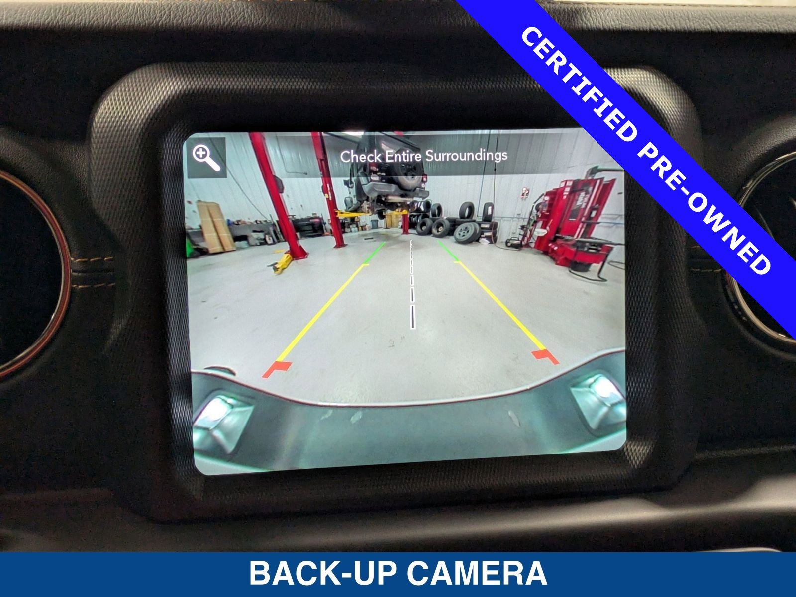 Used 2023 Jeep Gladiator Overland image 30