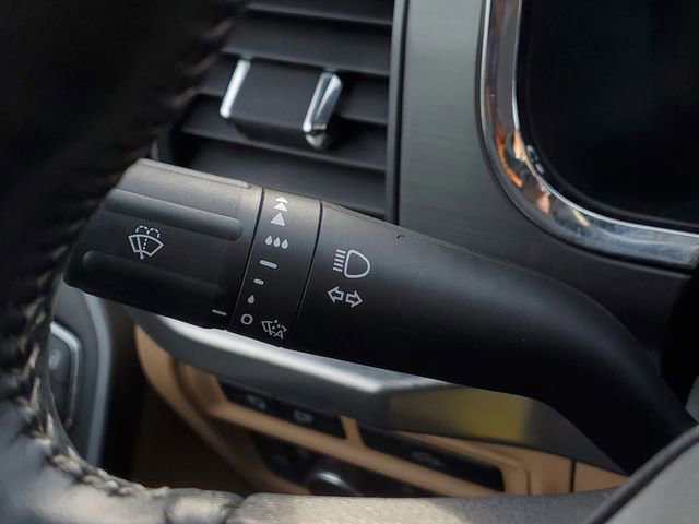 Certified 2021 Ford F150 Lariat w/ Equipment Group 502A High image 14