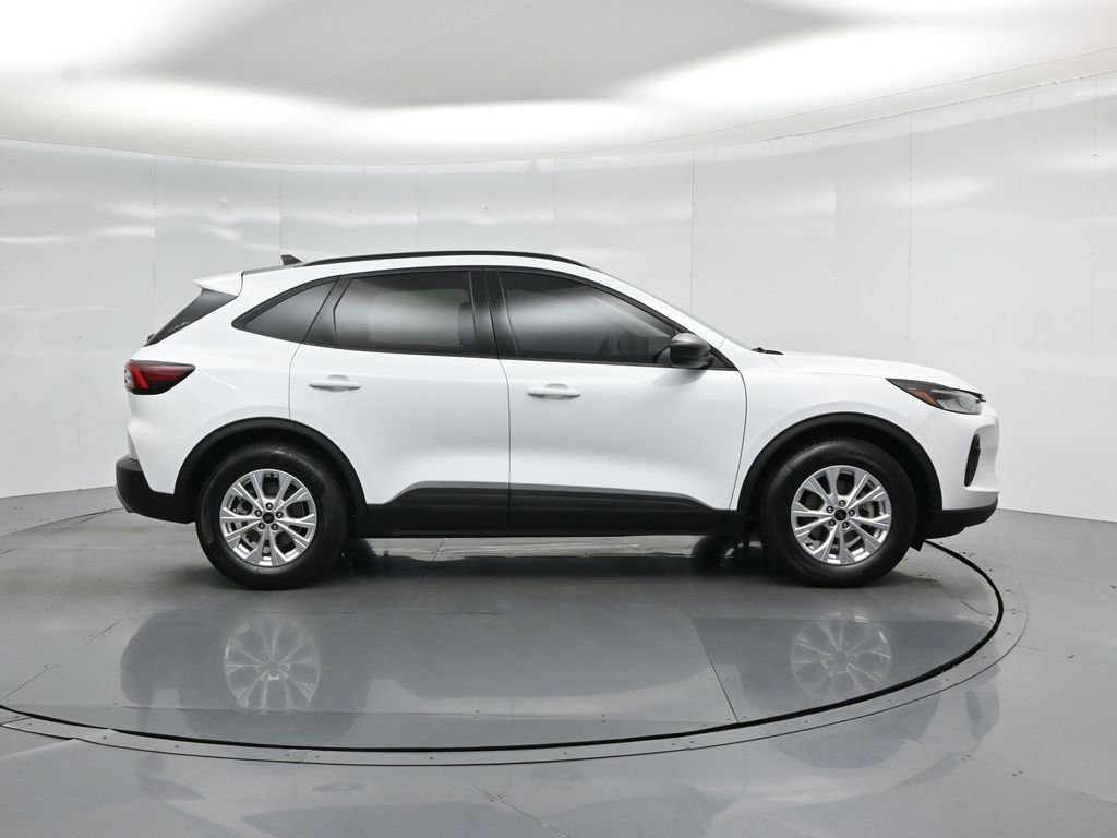 Certified 2025 Ford Escape Active w/ Tech Pack #1 FWD image 24