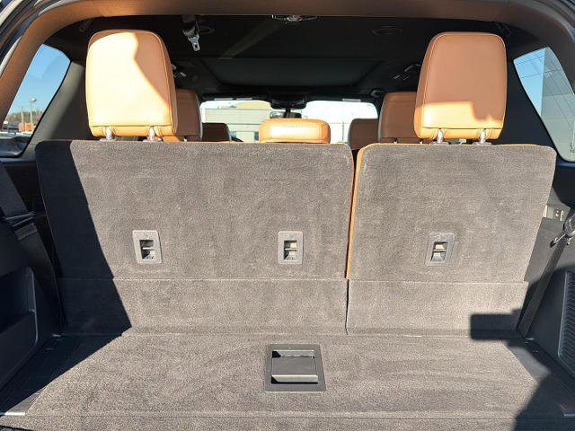 Certified 2024 Ford Expedition Platinum image 35