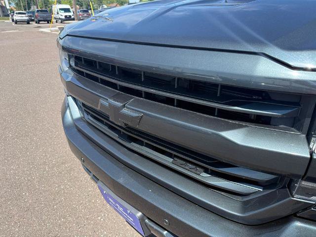 Used 2017 Chevrolet Silverado 1500 LTZ Z71 w/ LTZ Plus Package AWD/4WD image 11
