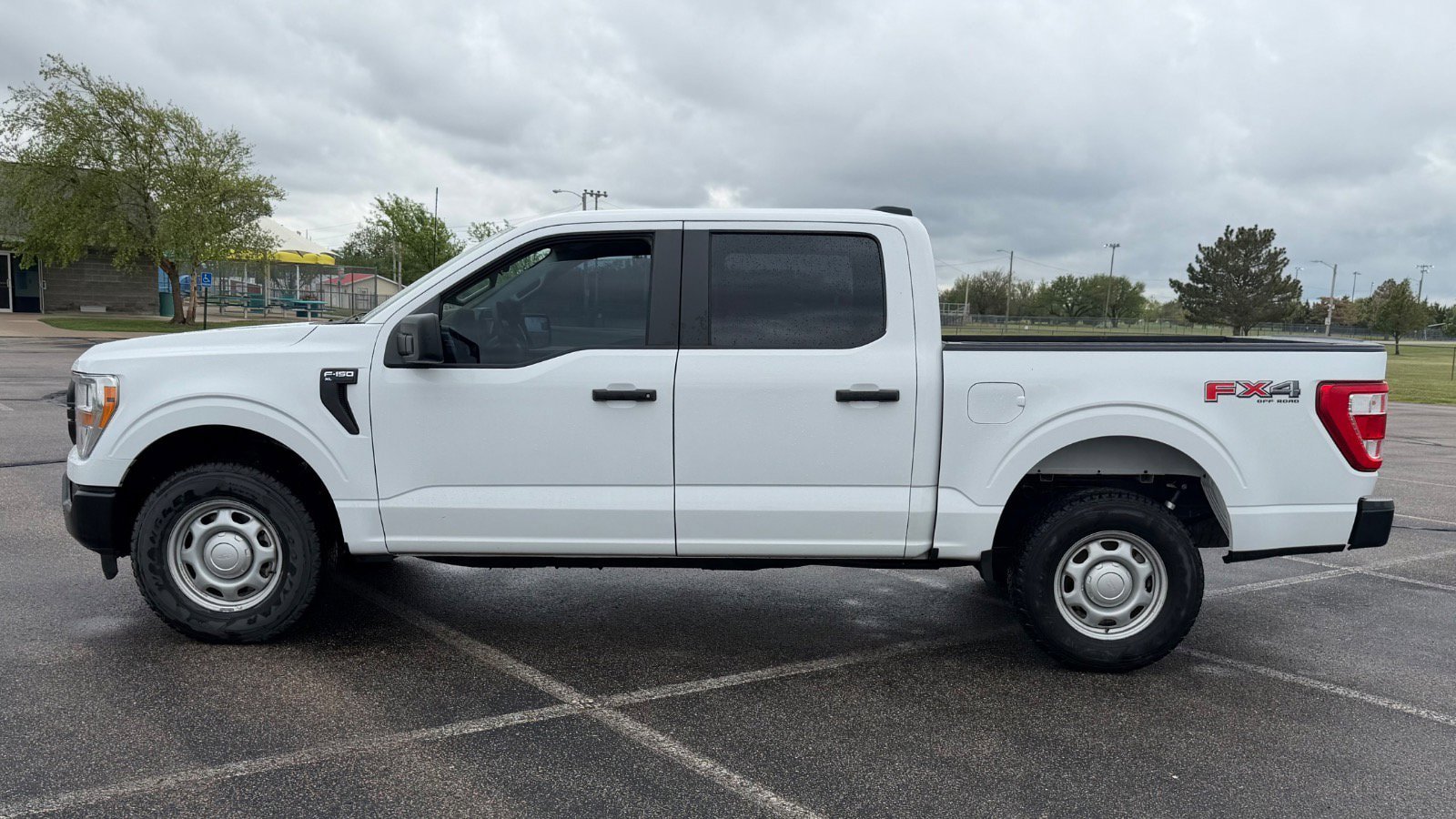 Certified 2022 Ford F150 XL w/ FX4 Off-Road Package AWD/4WD image 8