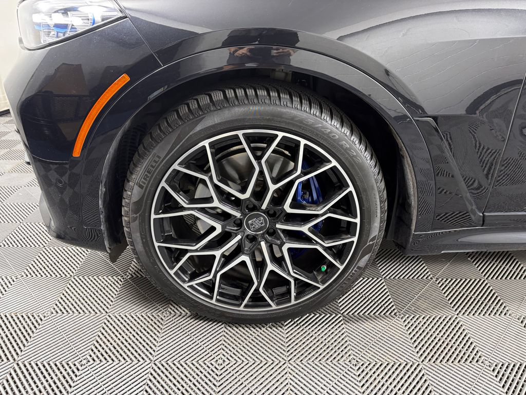 Used 2022 BMW X7 M50i AWD/4WD image 10