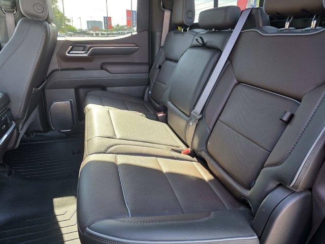 Used 2024 GMC Sierra 1500 Denali w/ Denali Reserve Package AWD/4WD image 15