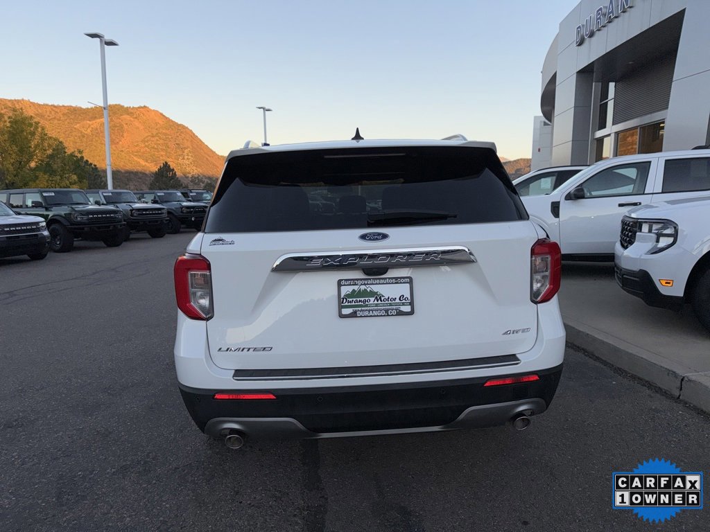 Certified 2024 Ford Explorer Limited image 3