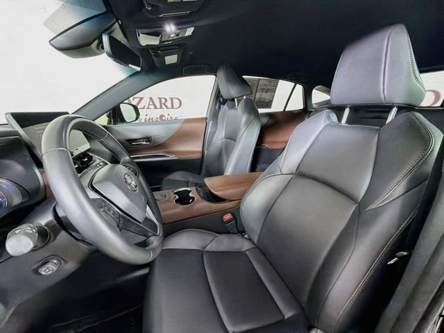 Used 2024 Toyota Venza XLE AWD/4WD image 24