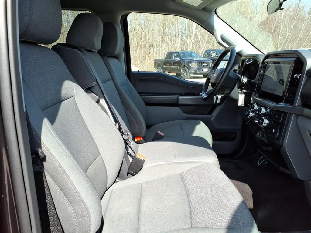 Certified 2025 Ford F150 XLT w/ Equipment Group 301A Standard image 14