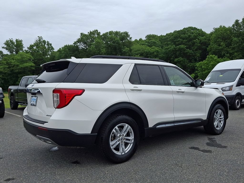 Certified 2023 Ford Explorer XLT w/ Equipment Group 202A AWD/4WD image 6