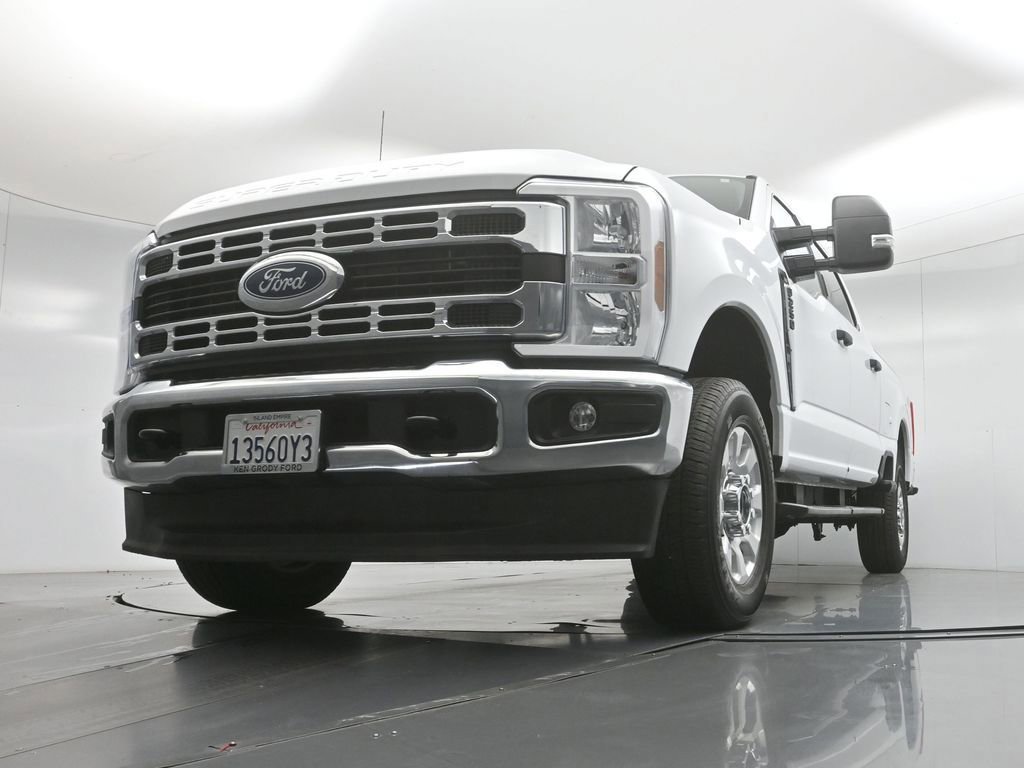 Certified 2024 Ford F250 XLT image 28