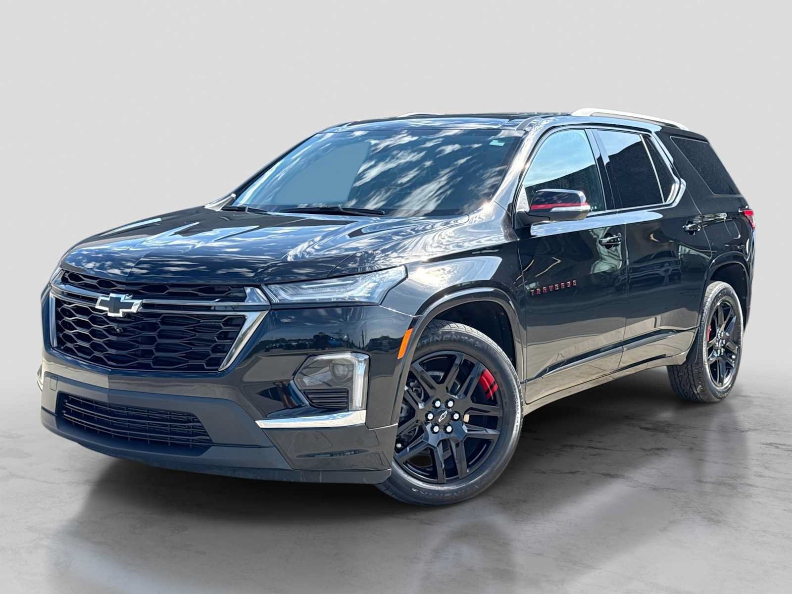 Used 2023 Chevrolet Traverse Premier w/ Redline Edition AWD/4WD image 1