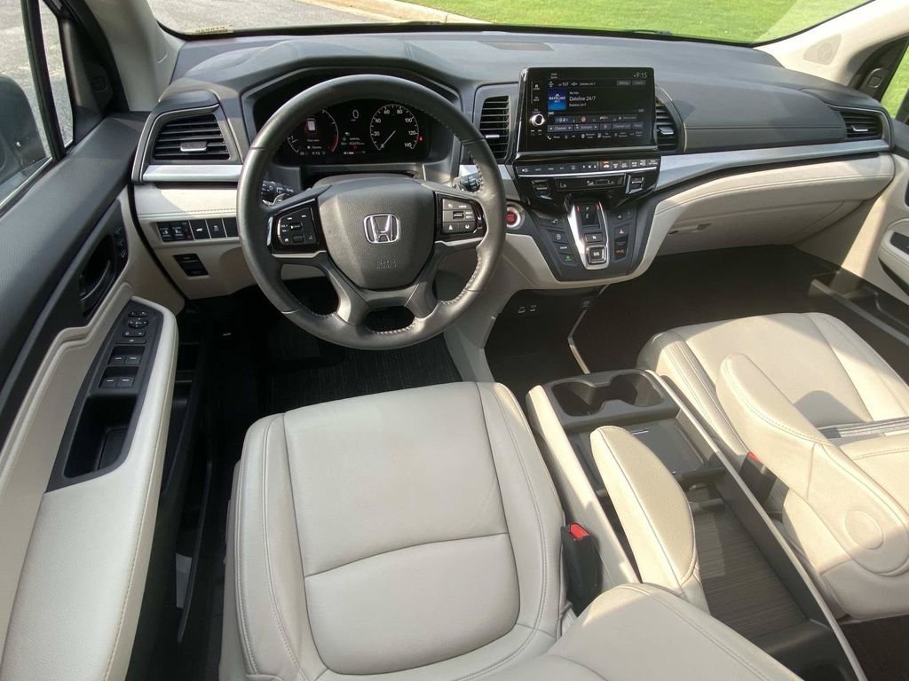 Used 2025 Honda Odyssey EX-L image 15