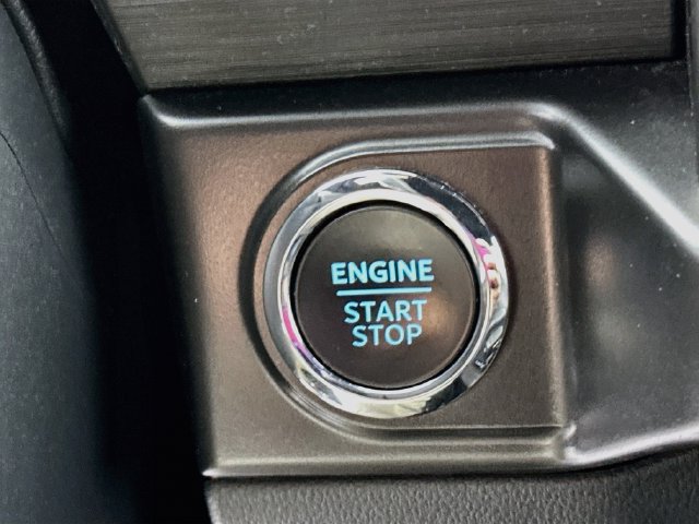 Certified 2024 Ford F150 XLT w/ Equipment Group 302A MID AWD/4WD image 20
