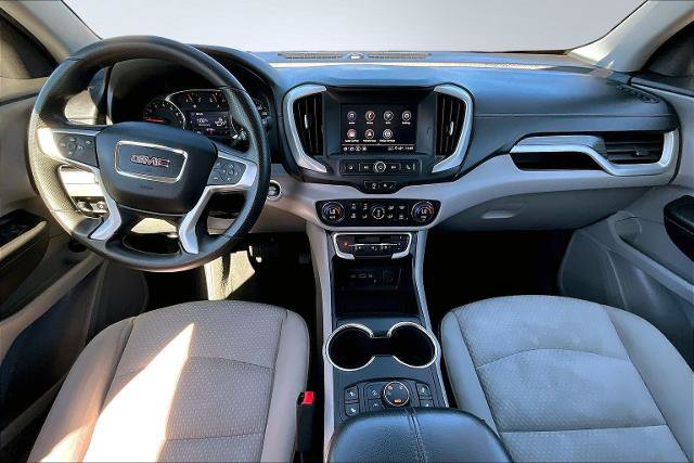 Used 2023 GMC Terrain SLE w/ Driver Convenience Package image 19