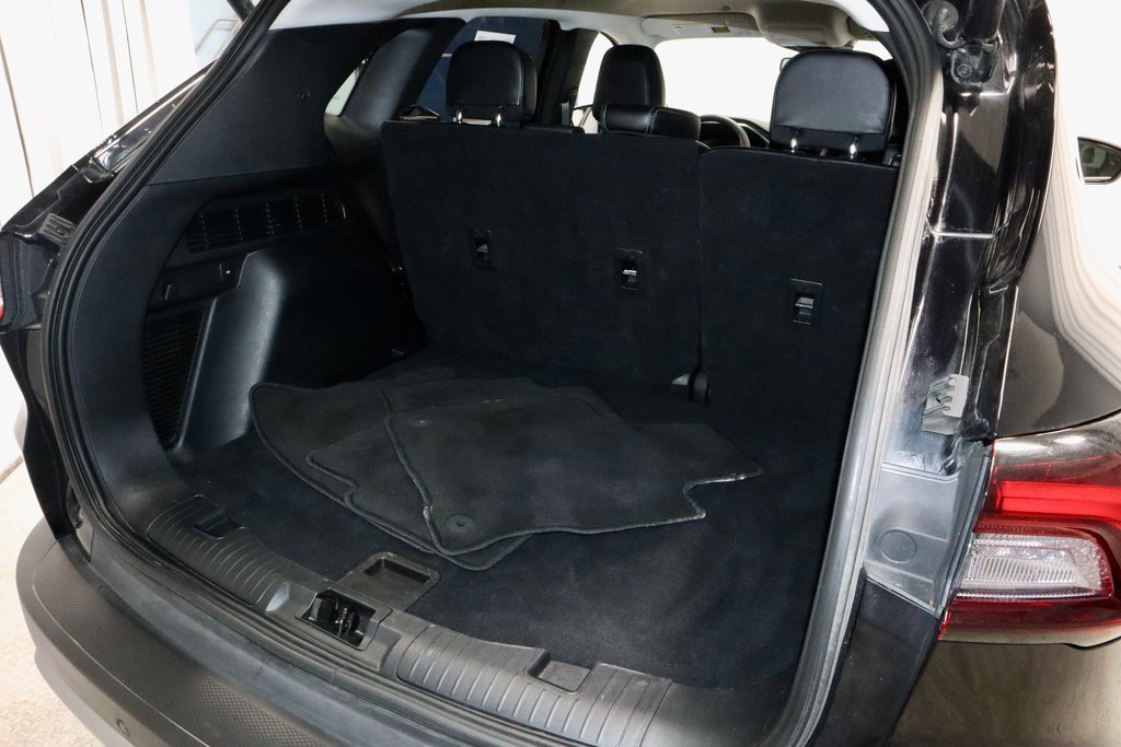 Certified 2024 Ford Escape Platinum image 16