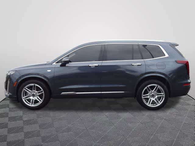 Used 2020 Cadillac XT6 Premium Luxury FWD image 2