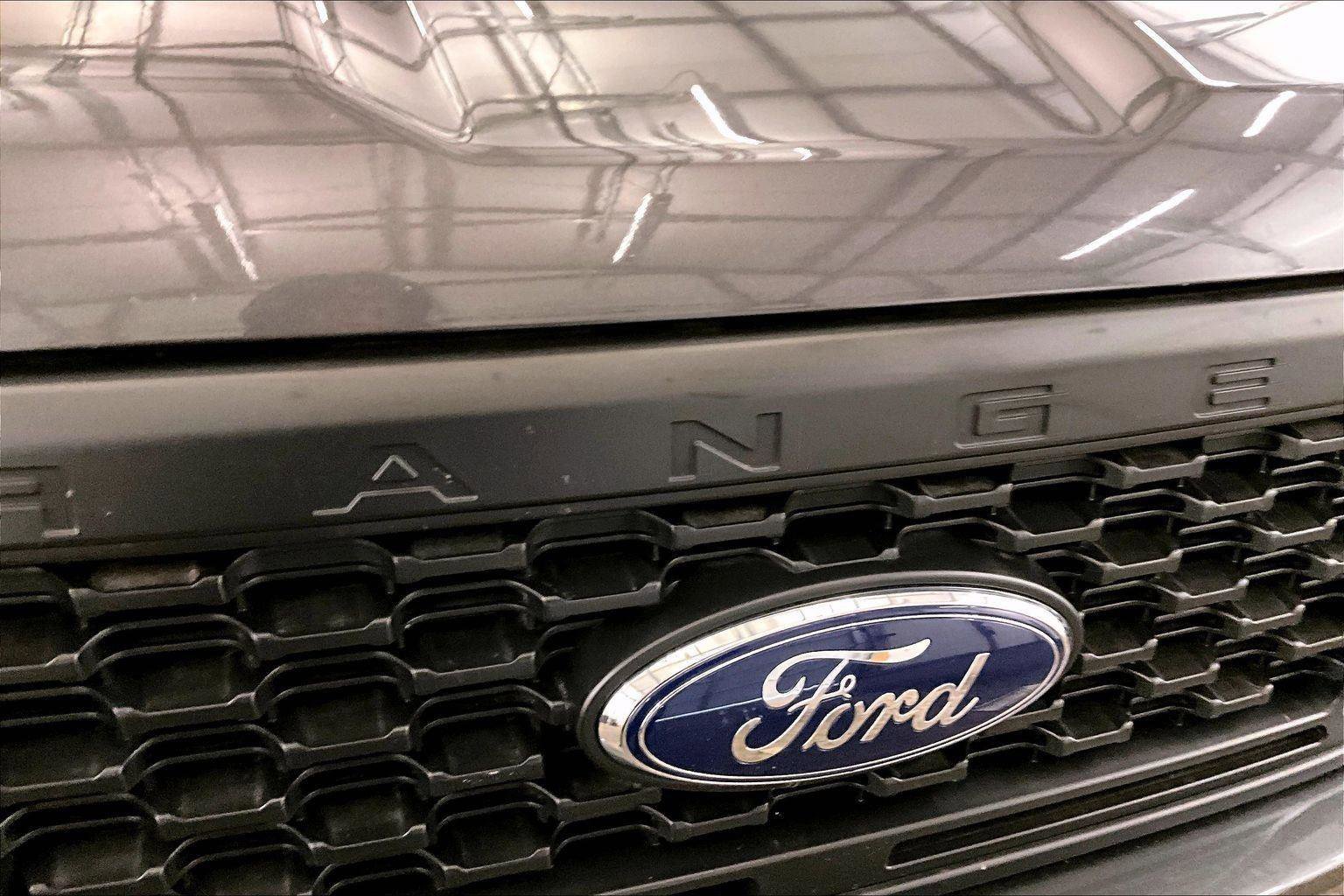 Certified 2019 Ford Ranger XL w/ Equipment Group 101A Mid image 29