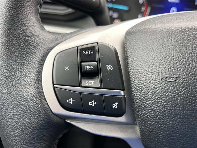 Certified 2023 Ford Explorer XLT image 32