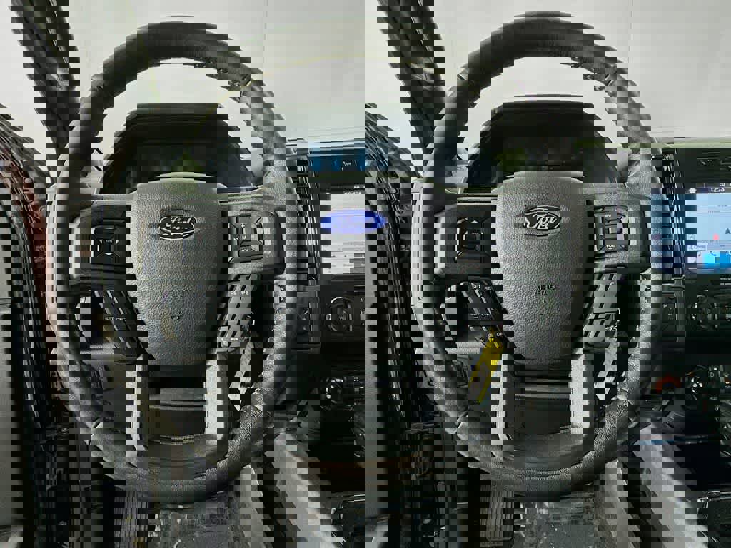 Certified 2019 Ford F150 XLT w/ Equipment Group 302A Luxury image 19