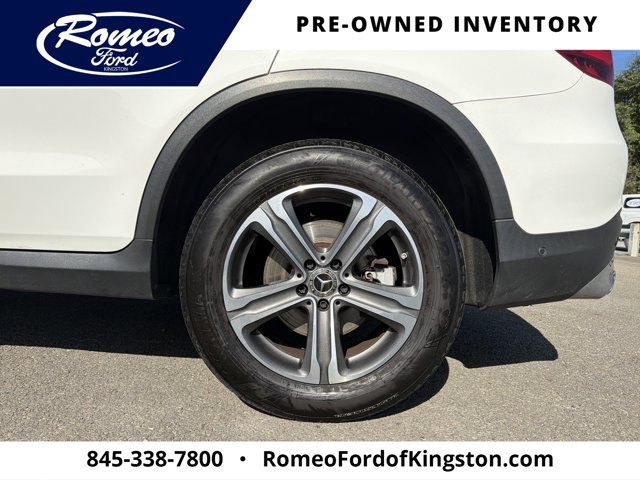 Used 2018 Mercedes-Benz GLC 300 4MATIC image 33
