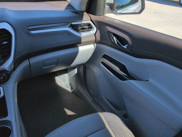 Used 2023 GMC Acadia SLT FWD image 21