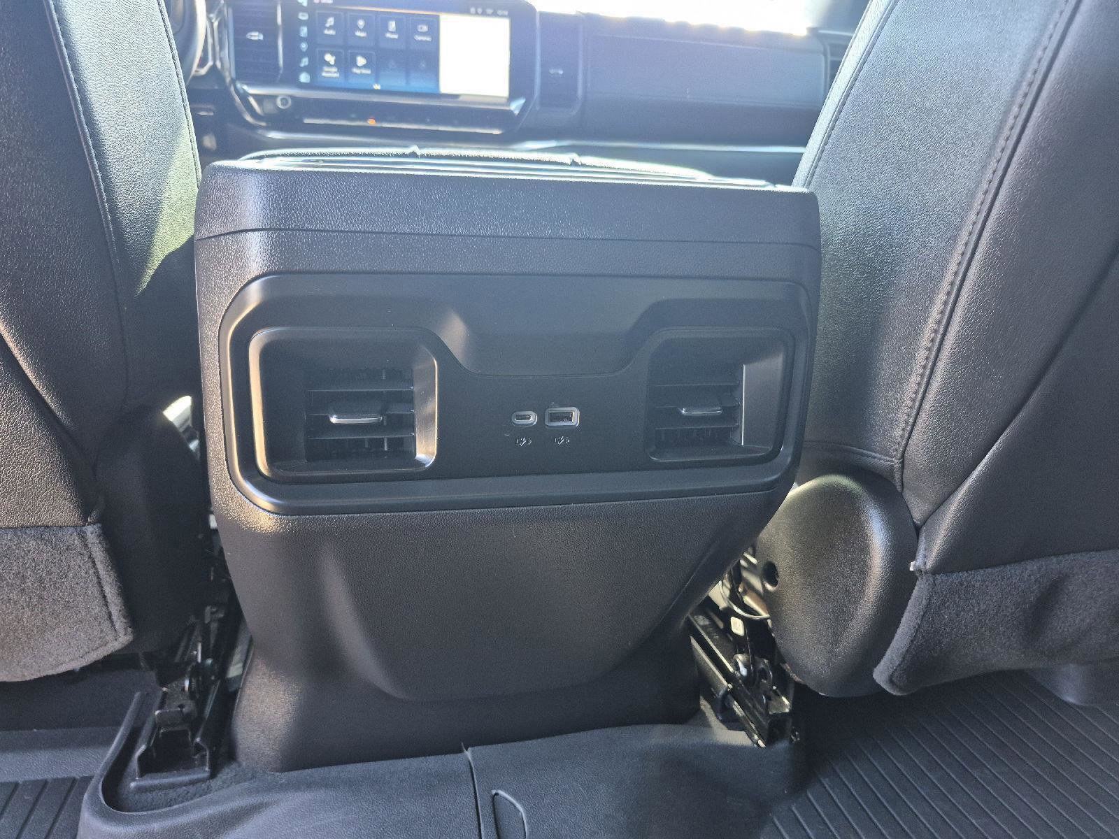 Used 2024 Chevrolet Silverado 1500 LT Trail Boss w/ Convenience Package II image 27